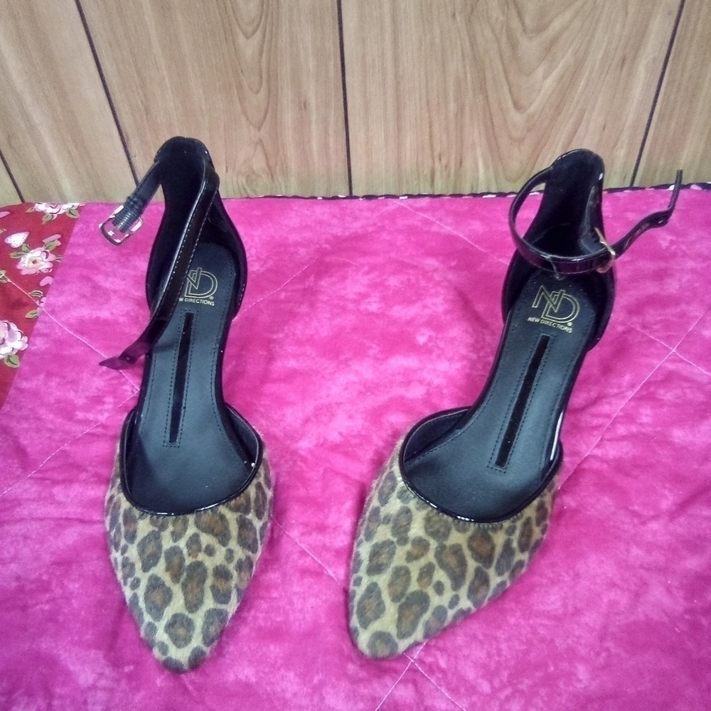 Women's New Direction Taylin Leopard Calf Hair Sling Back High Heels Size 8